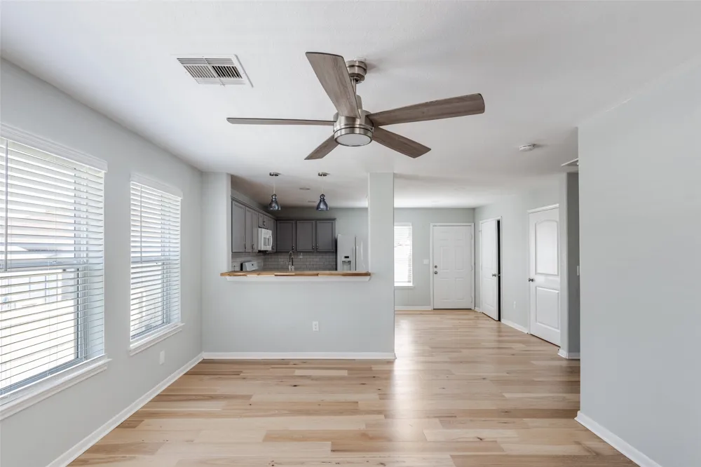 5106 Avenue O Galveston, TX 77551