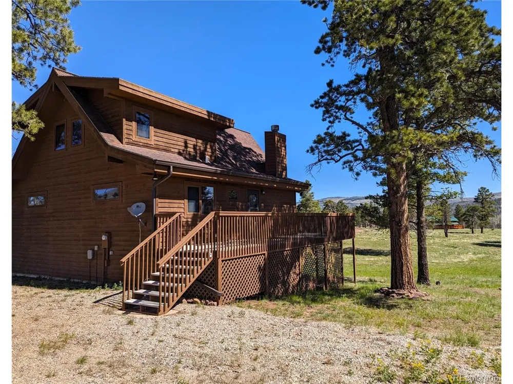 5751 Emery Loop Fort Garland, CO 81133