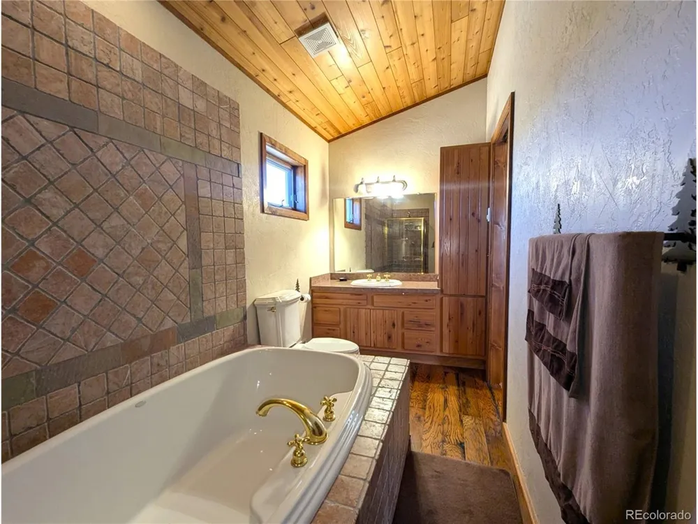 5751 Emery Loop Fort Garland, CO 81133