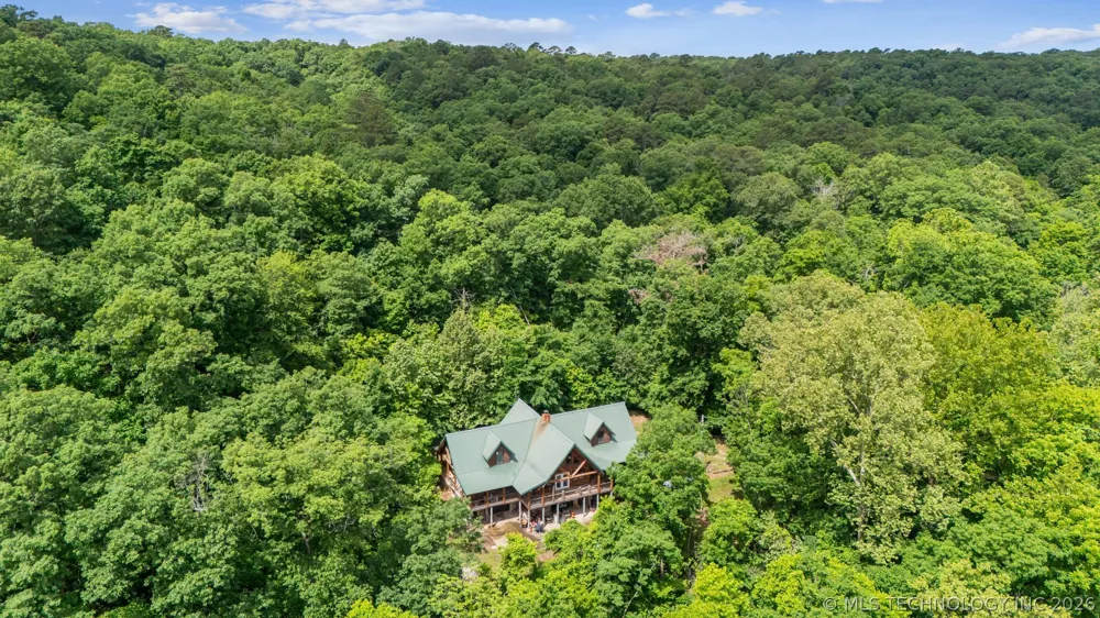 21745 E 660 ROAD Tahlequah, OK 74464