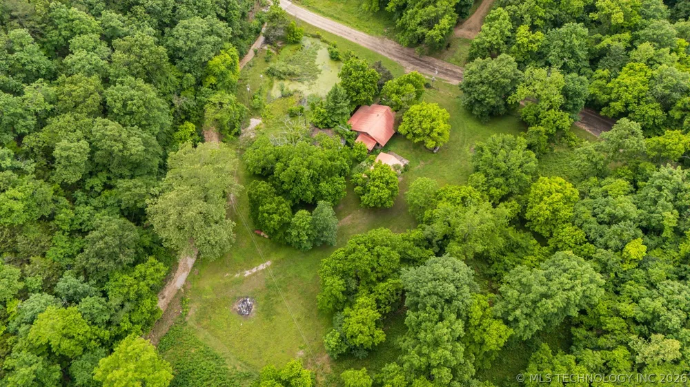 21745 E 660 ROAD Tahlequah, OK 74464