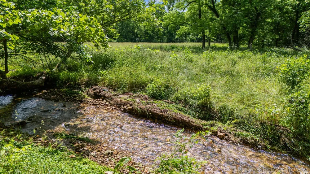 21745 E 660 ROAD Tahlequah, OK 74464