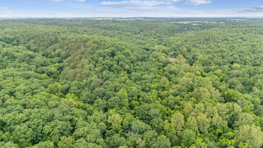 21745 E 660 ROAD Tahlequah, OK 74464