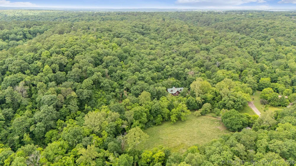 21745 E 660 ROAD Tahlequah, OK 74464
