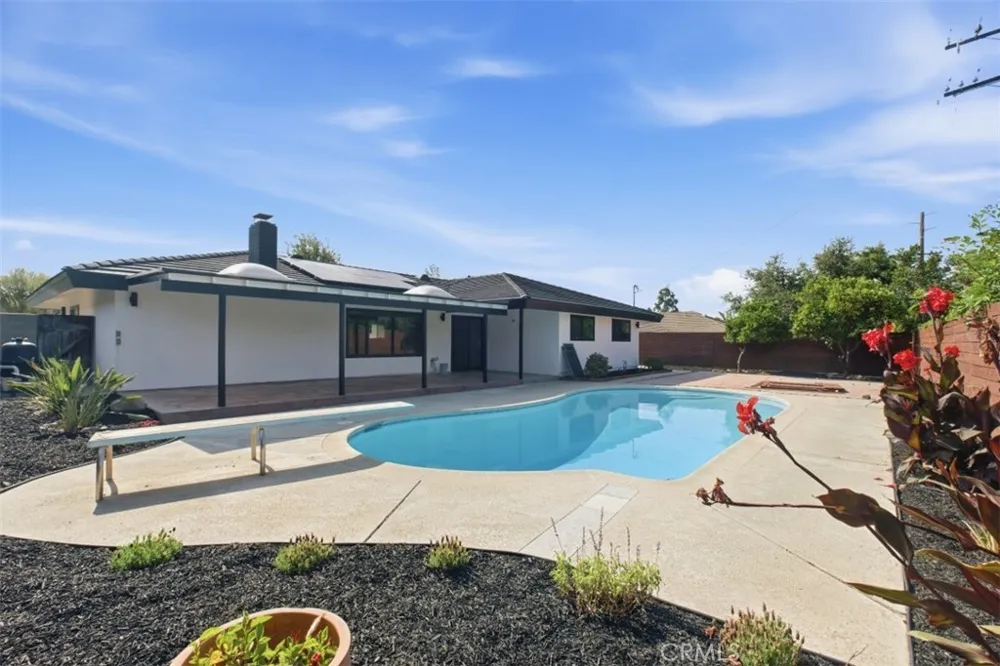 1921 Wheaton Claremont, CA 91711
