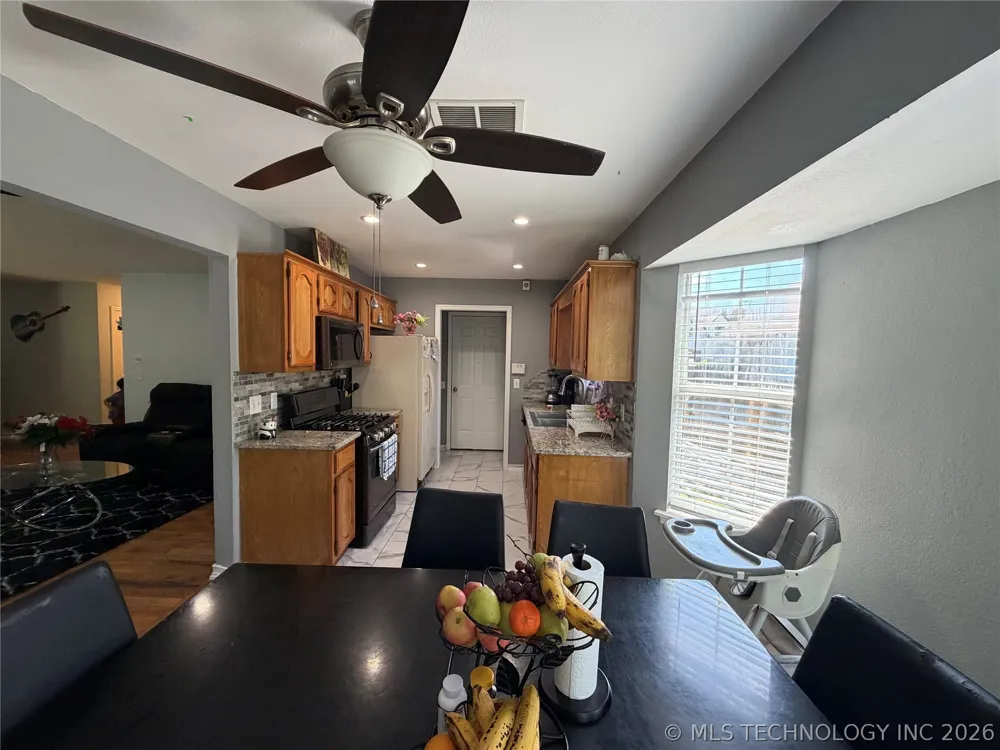 12179 E 35th Street Tulsa, OK 74146