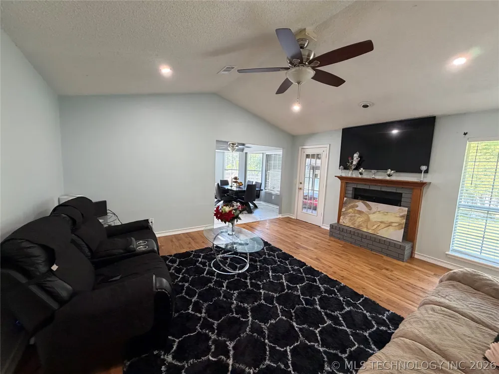 12179 E 35th Street Tulsa, OK 74146