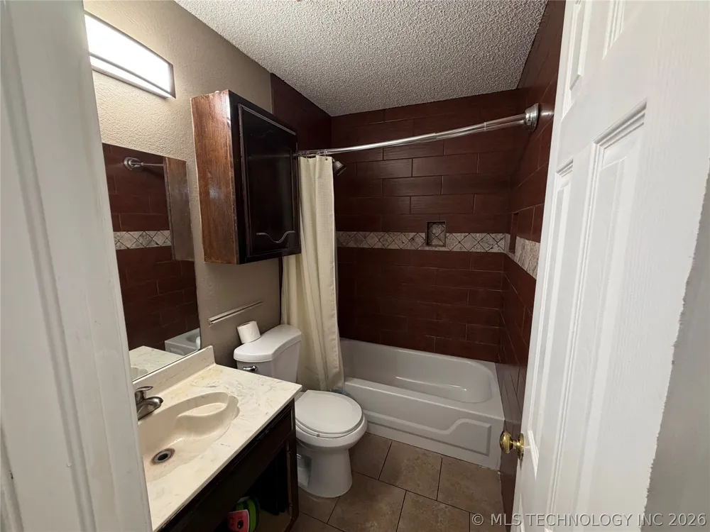 12179 E 35th Street Tulsa, OK 74146