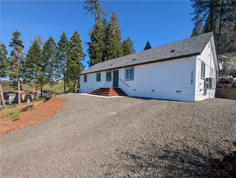 13742 Blair Lane