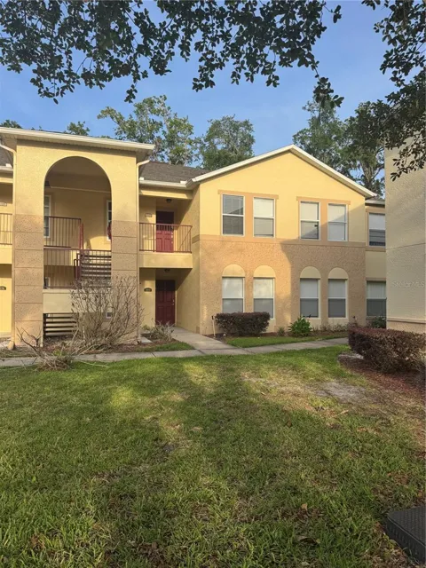 2880 CLUB CORTILE CIRCLE #B