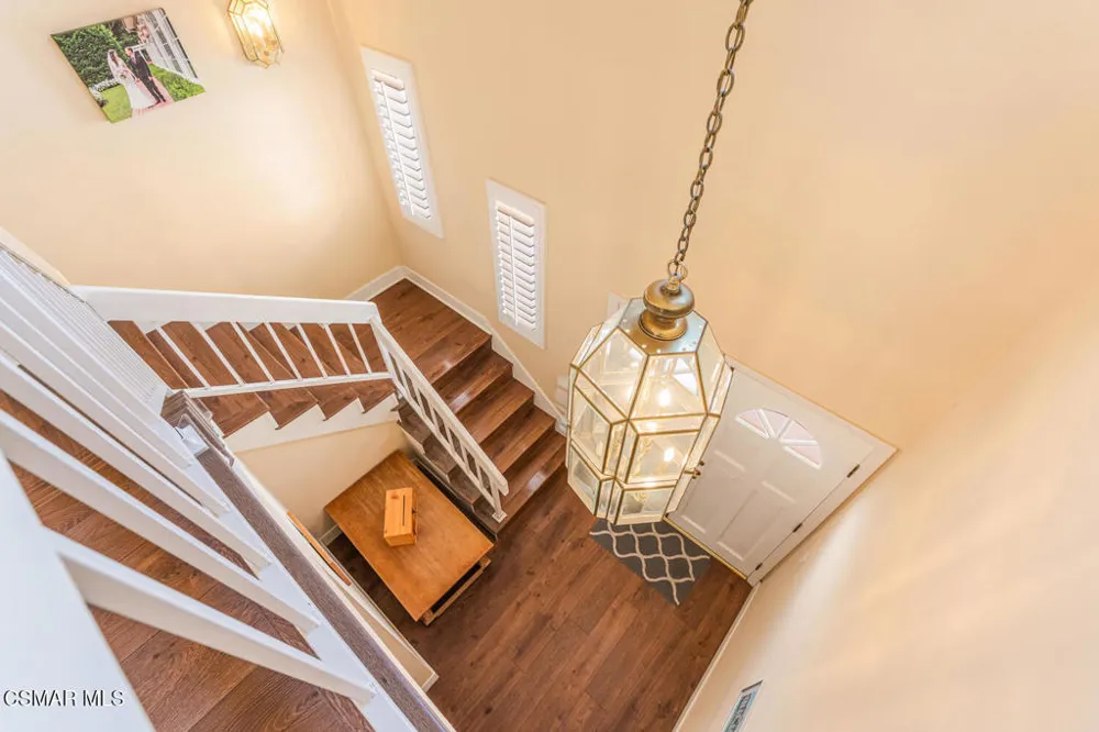 5200 White Oak Avenue #30 Encino, CA 91316