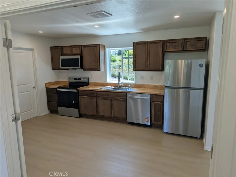6245 Brevard Cir Magalia, CA 95954