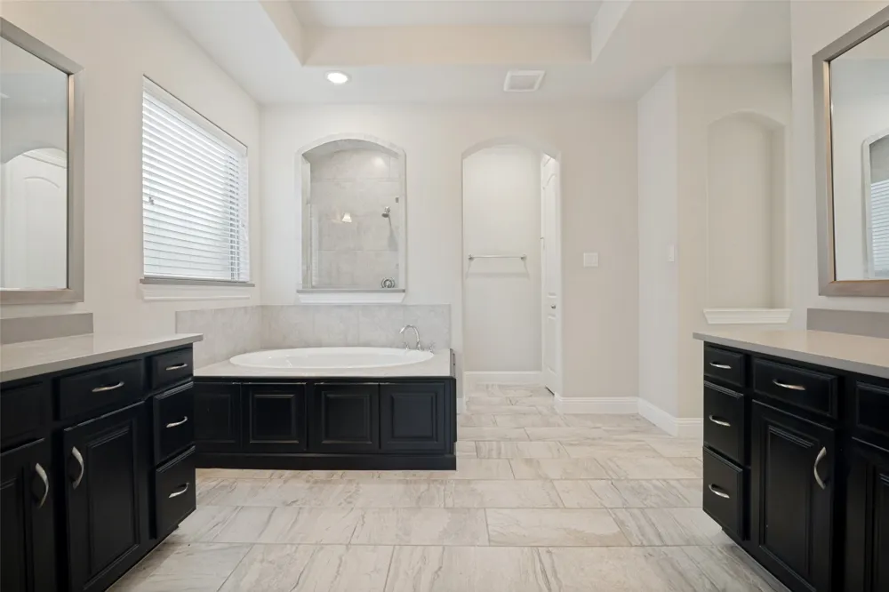 2802 Merlot Circle Rowlett, TX 75088
