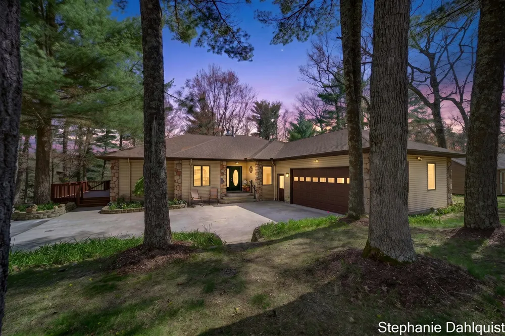9160 Mill Pond Trail Whitehall, MI 49461