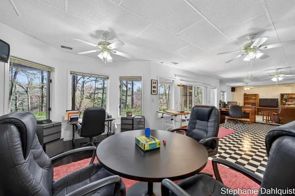 9160 Mill Pond Trail Whitehall, MI 49461
