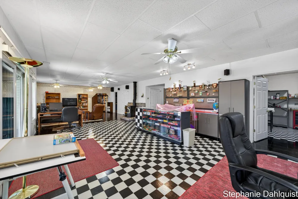 9160 Mill Pond Trail Whitehall, MI 49461