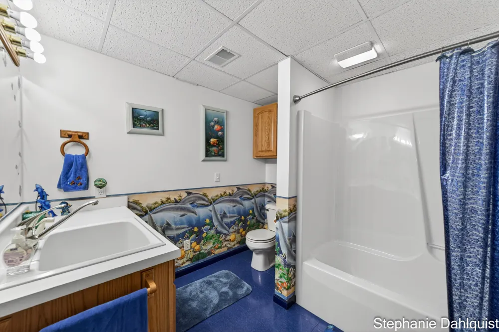 9160 Mill Pond Trail Whitehall, MI 49461