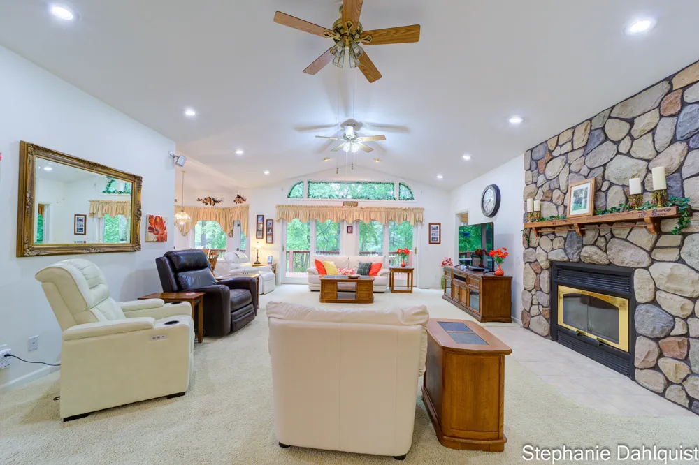 9160 Mill Pond Trail Whitehall, MI 49461