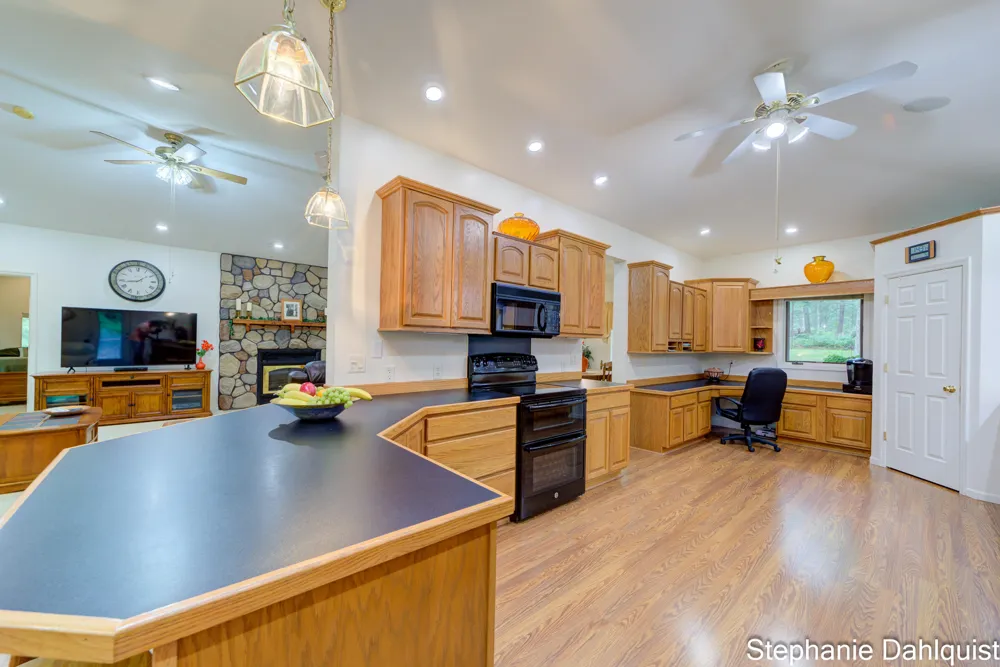 9160 Mill Pond Trail Whitehall, MI 49461