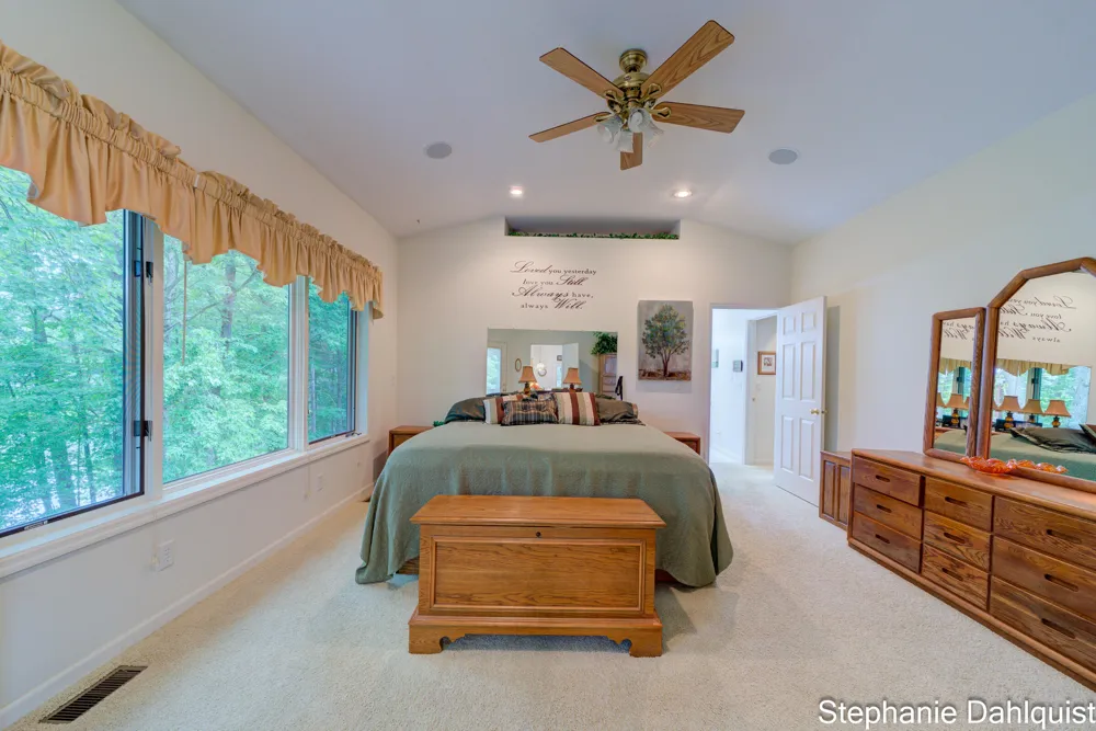 9160 Mill Pond Trail Whitehall, MI 49461