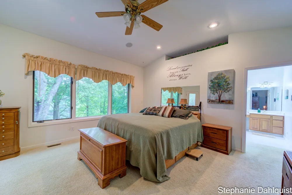 9160 Mill Pond Trail Whitehall, MI 49461