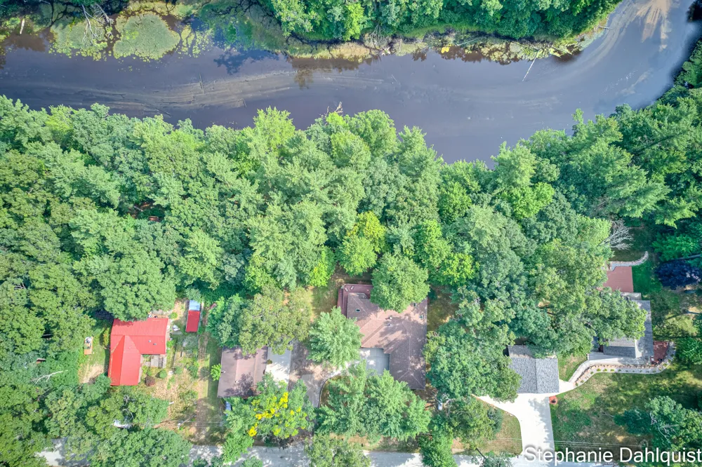 9160 Mill Pond Trail Whitehall, MI 49461