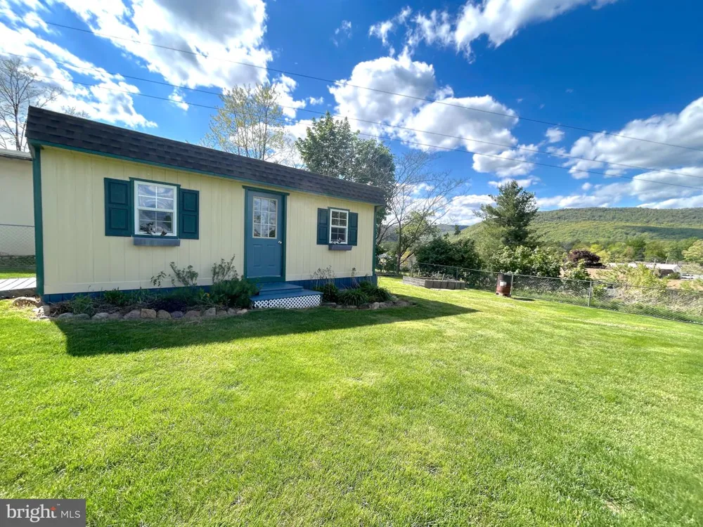13675 CUMBERLAND HIGHWAY Orrstown, PA 17244
