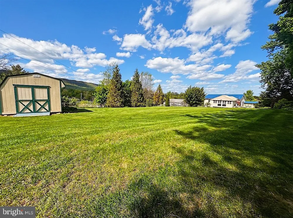 13675 CUMBERLAND HIGHWAY Orrstown, PA 17244