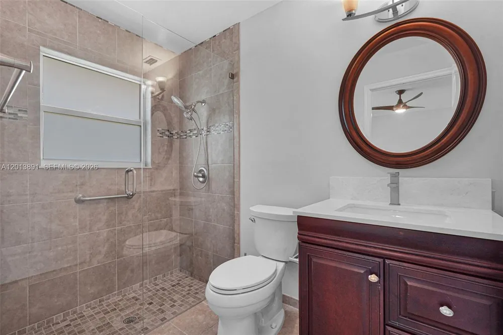 2715 Edgewater Court Weston, FL 33332