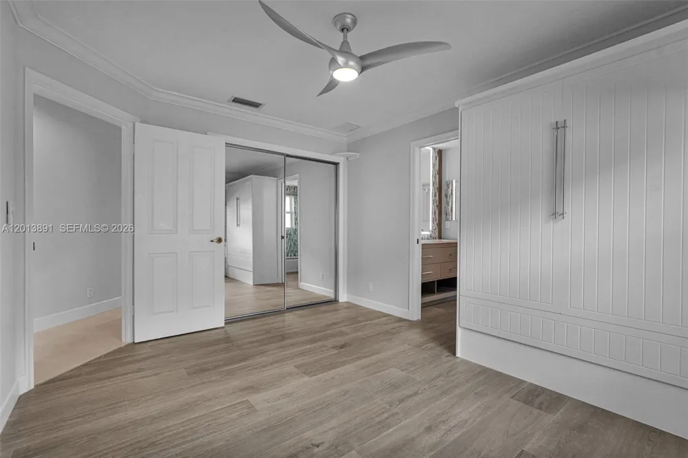 2715 Edgewater Court Weston, FL 33332