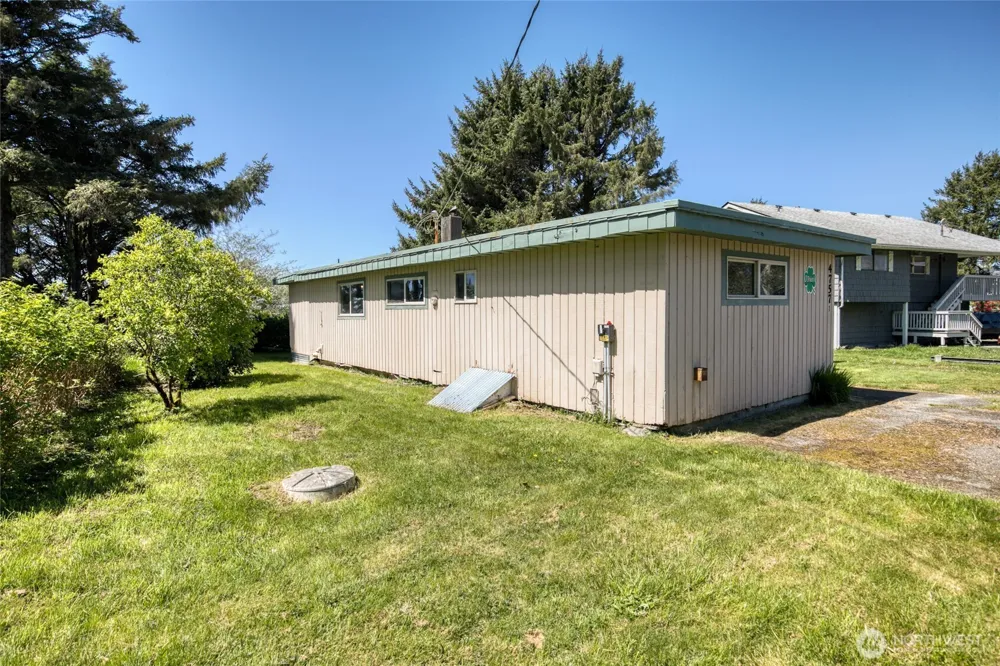 47571 State Route 109 Moclips, WA 98562