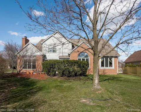 1075 Redding Drive