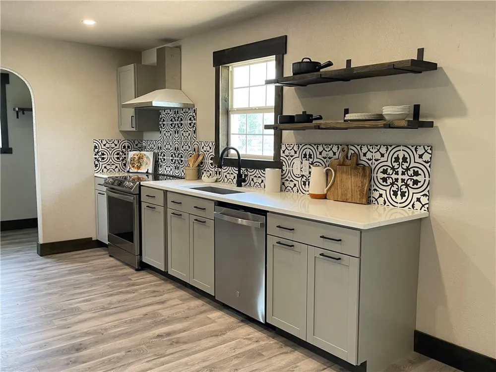 710 Eugenia Street Orange Grove, TX 78372