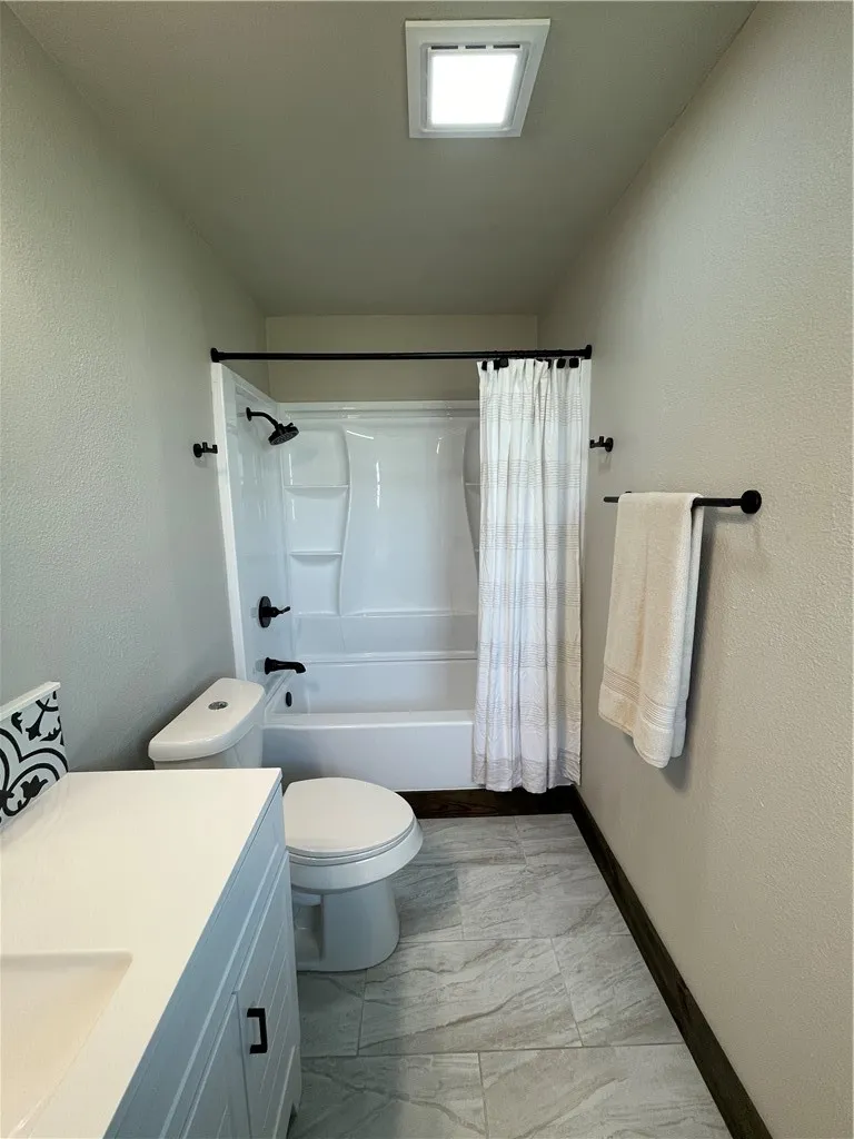 710 Eugenia Street Orange Grove, TX 78372