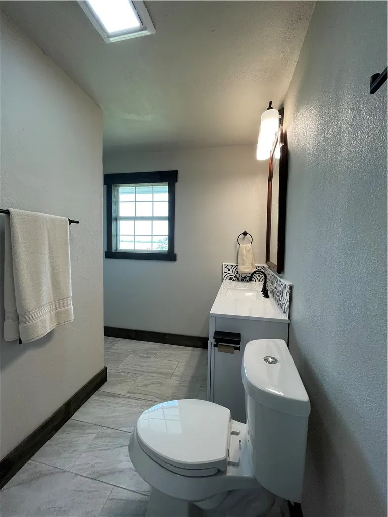 710 Eugenia Street Orange Grove, TX 78372