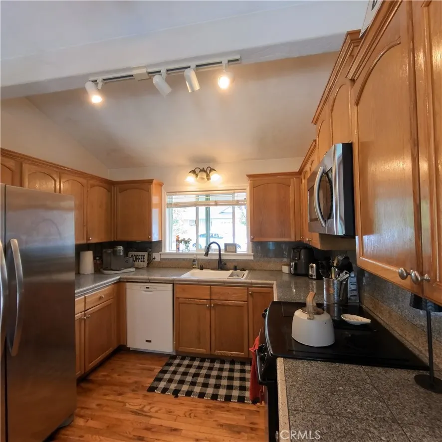 18237 Hidden Valley Hidden Valley Lake, CA 95467