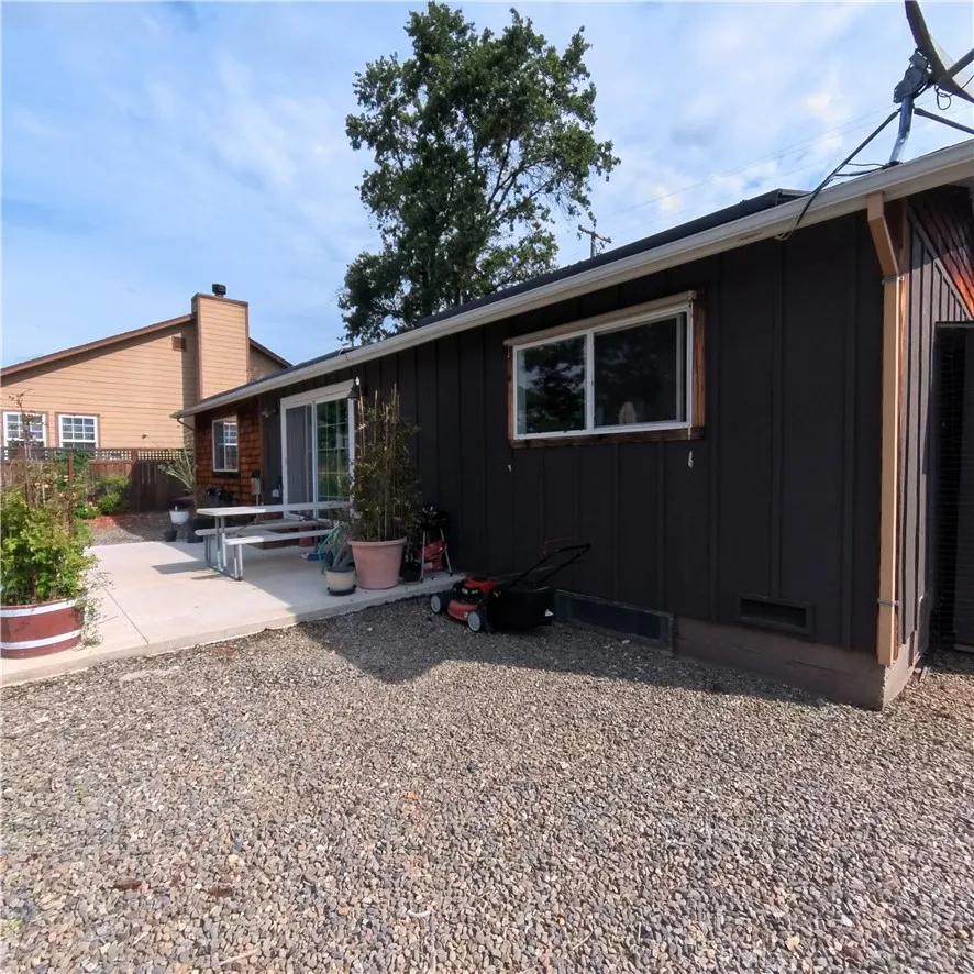 18237 Hidden Valley Hidden Valley Lake, CA 95467
