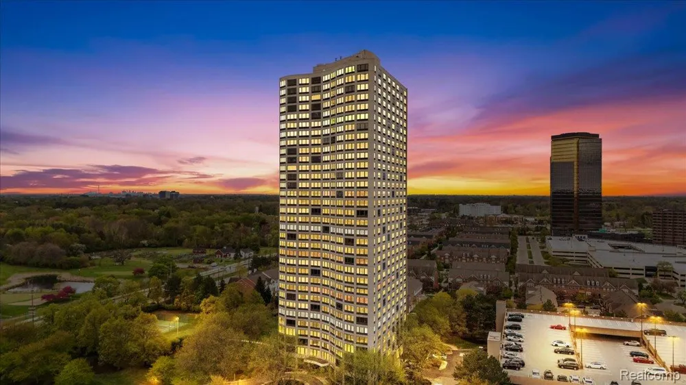 5000 Town Center #3303-3304 Southfield City, MI 48075