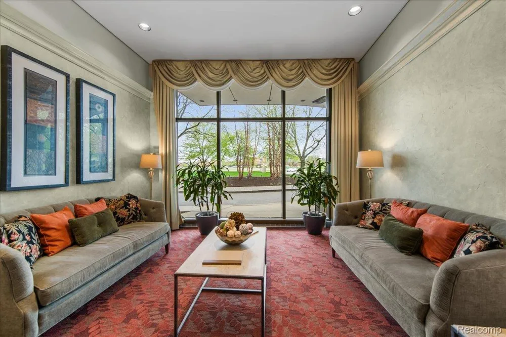 5000 Town Center #3303-3304 Southfield City, MI 48075