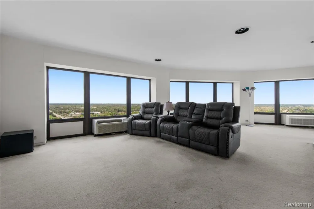 5000 Town Center #3303-3304 Southfield City, MI 48075