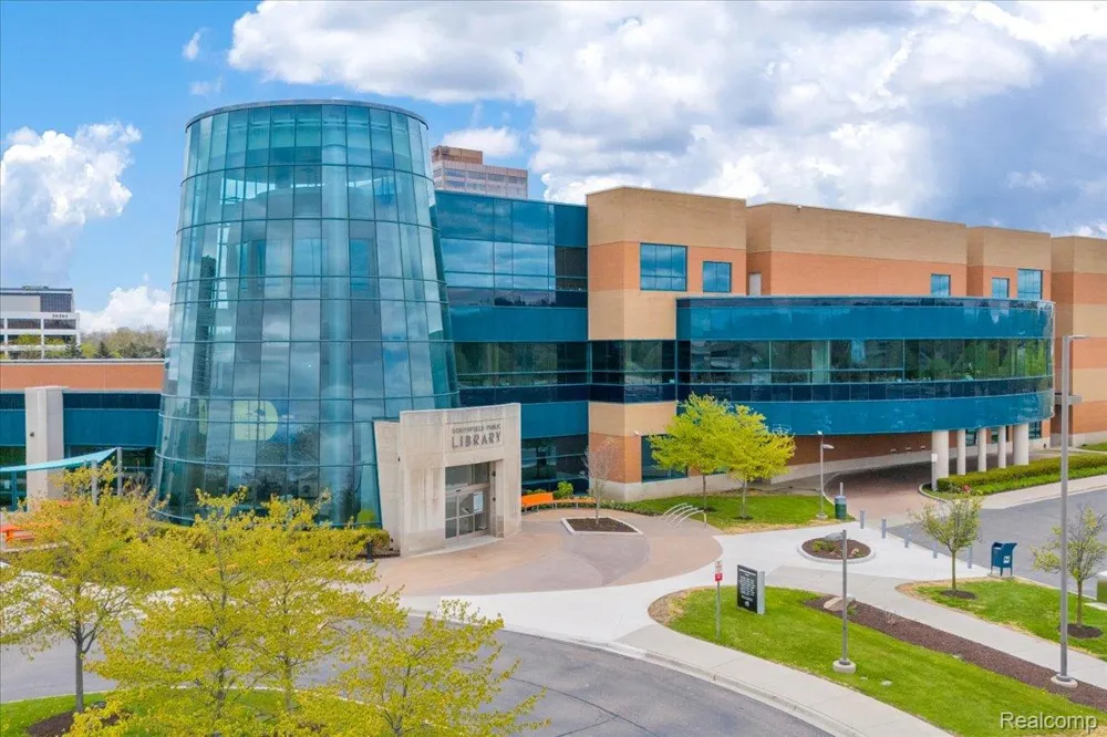 5000 Town Center #3303-3304 Southfield City, MI 48075