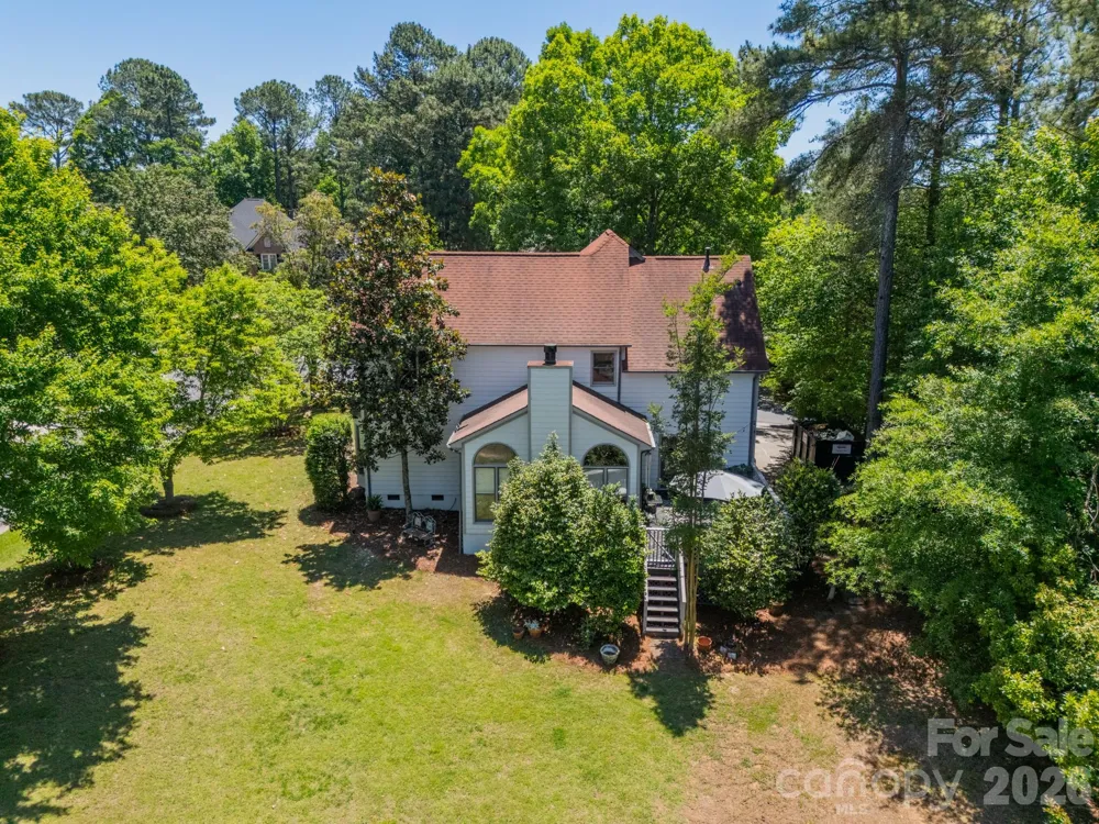 11043 Seven Coves Drive Tega Cay, SC 29708