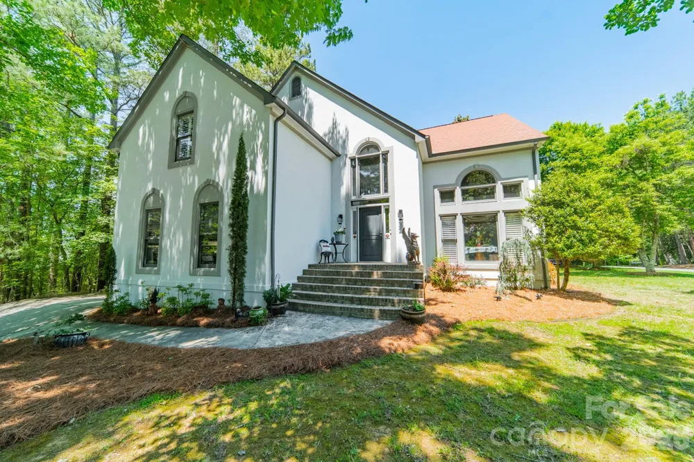 11043 Seven Coves Drive Tega Cay, SC 29708