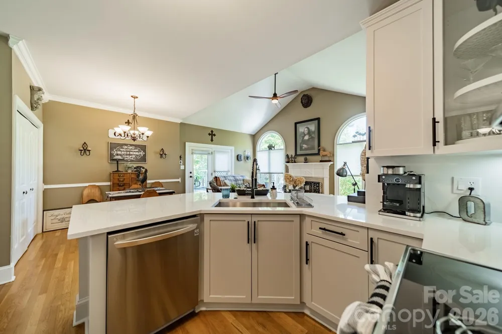 11043 Seven Coves Drive Tega Cay, SC 29708