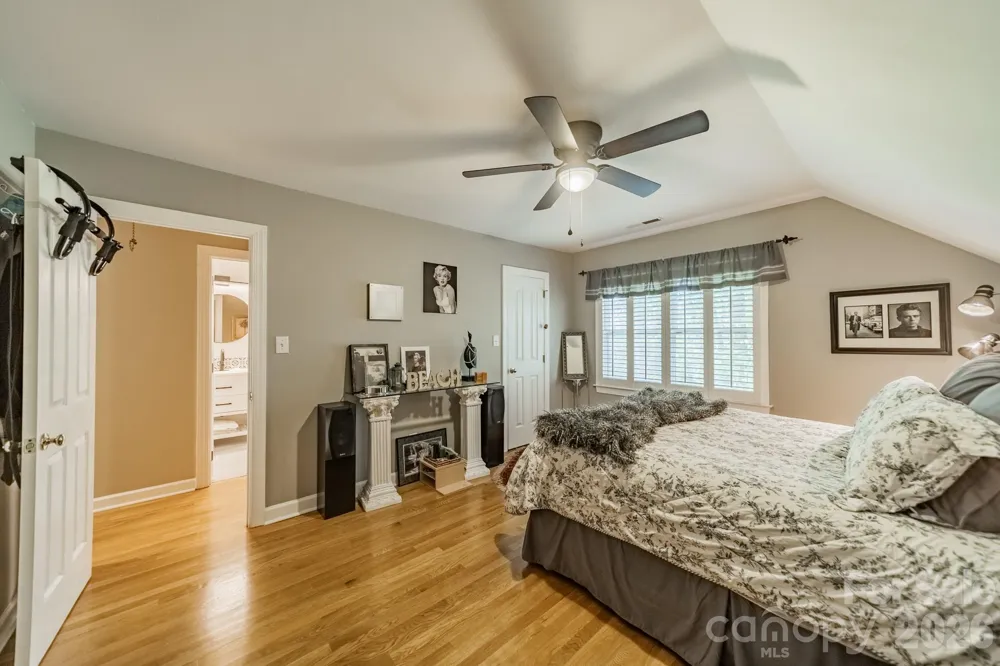 11043 Seven Coves Drive Tega Cay, SC 29708