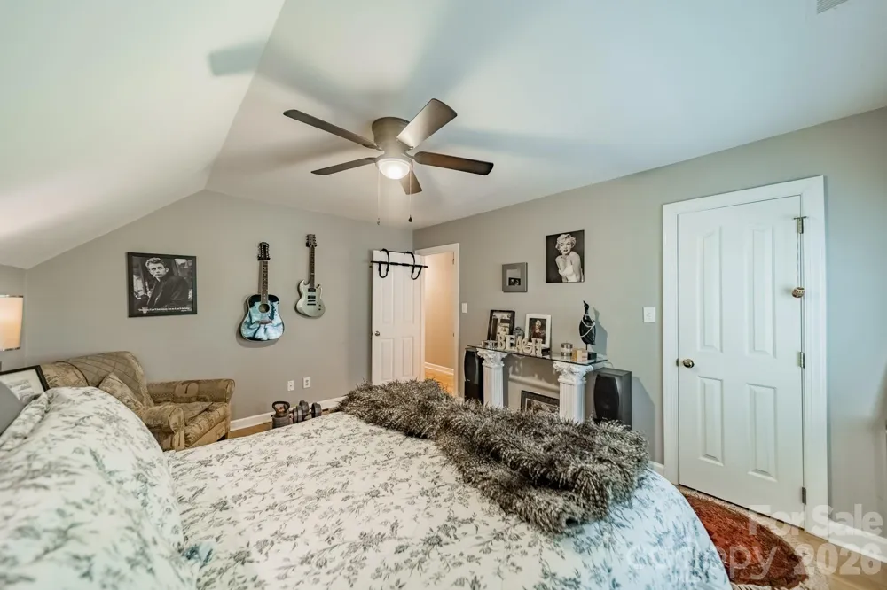 11043 Seven Coves Drive Tega Cay, SC 29708