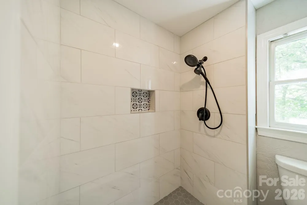 11043 Seven Coves Drive Tega Cay, SC 29708