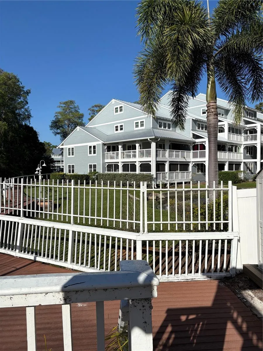 2511 2511 DOLLY BAY DRIVE #102 Palm Harbor, FL 34684