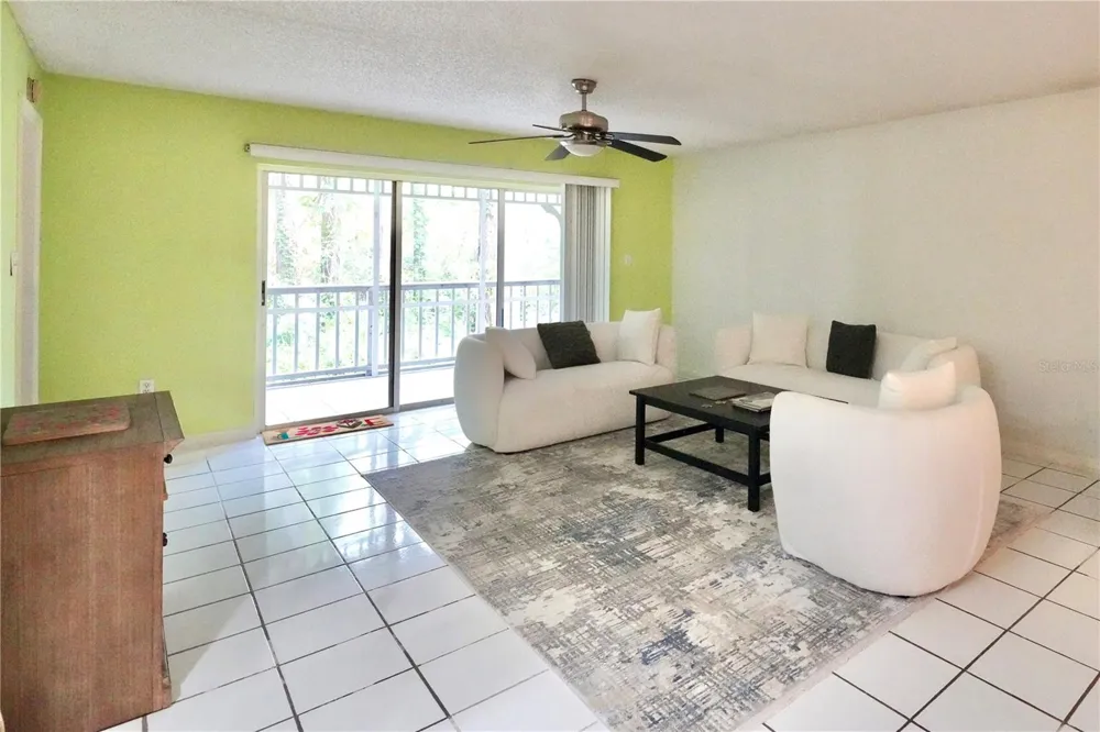 2511 2511 DOLLY BAY DRIVE #102 Palm Harbor, FL 34684
