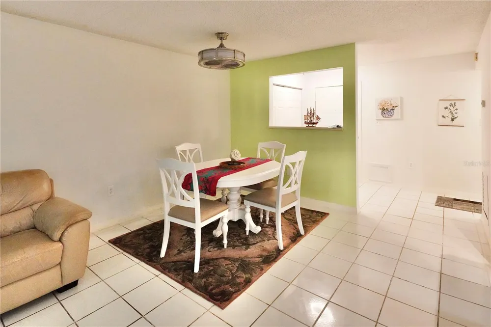2511 2511 DOLLY BAY DRIVE #102 Palm Harbor, FL 34684